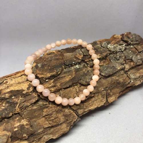 Mondstein Peach Armband